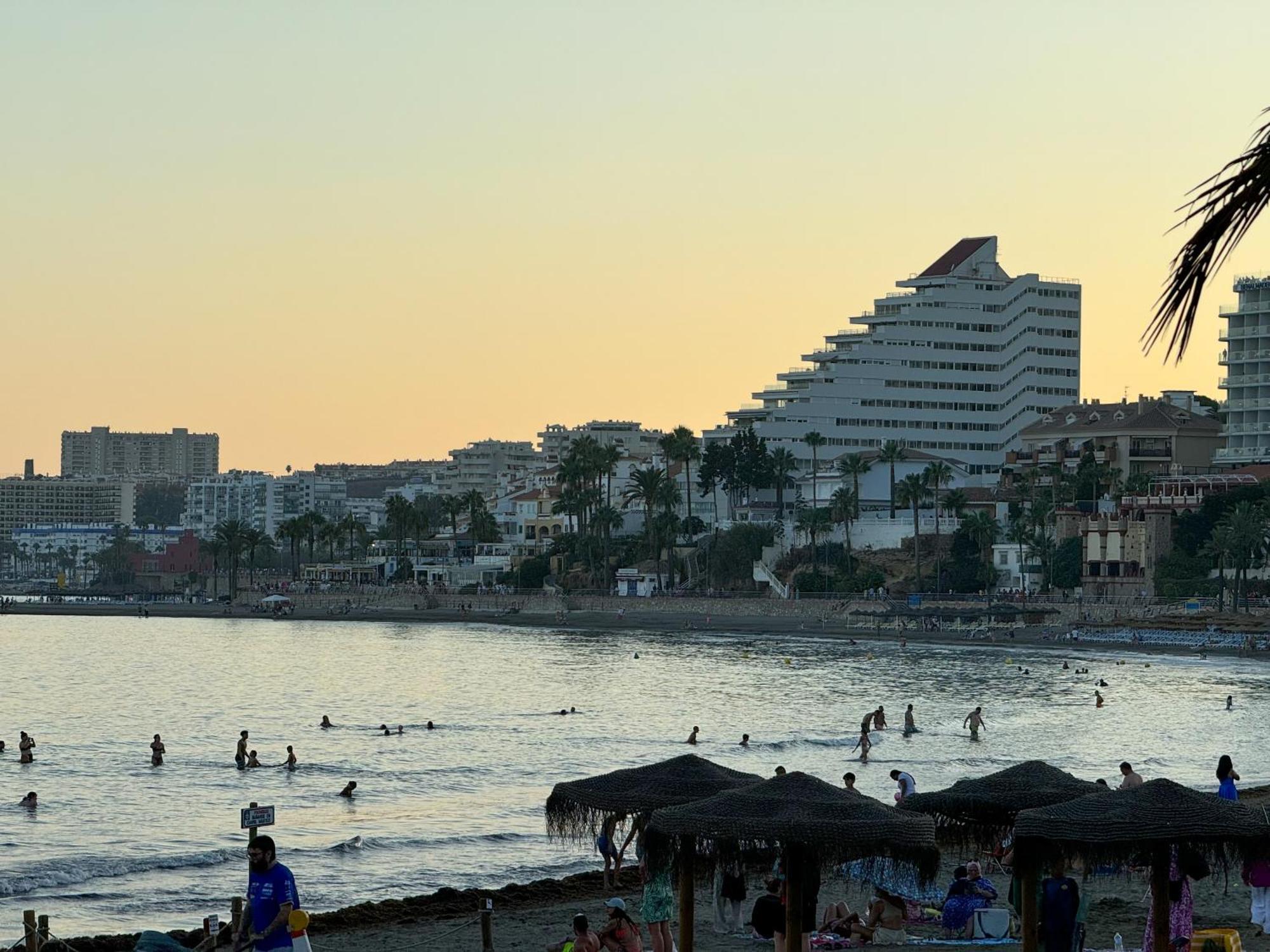 Spectacular Sea Views Benalmadena Apartment Exterior foto